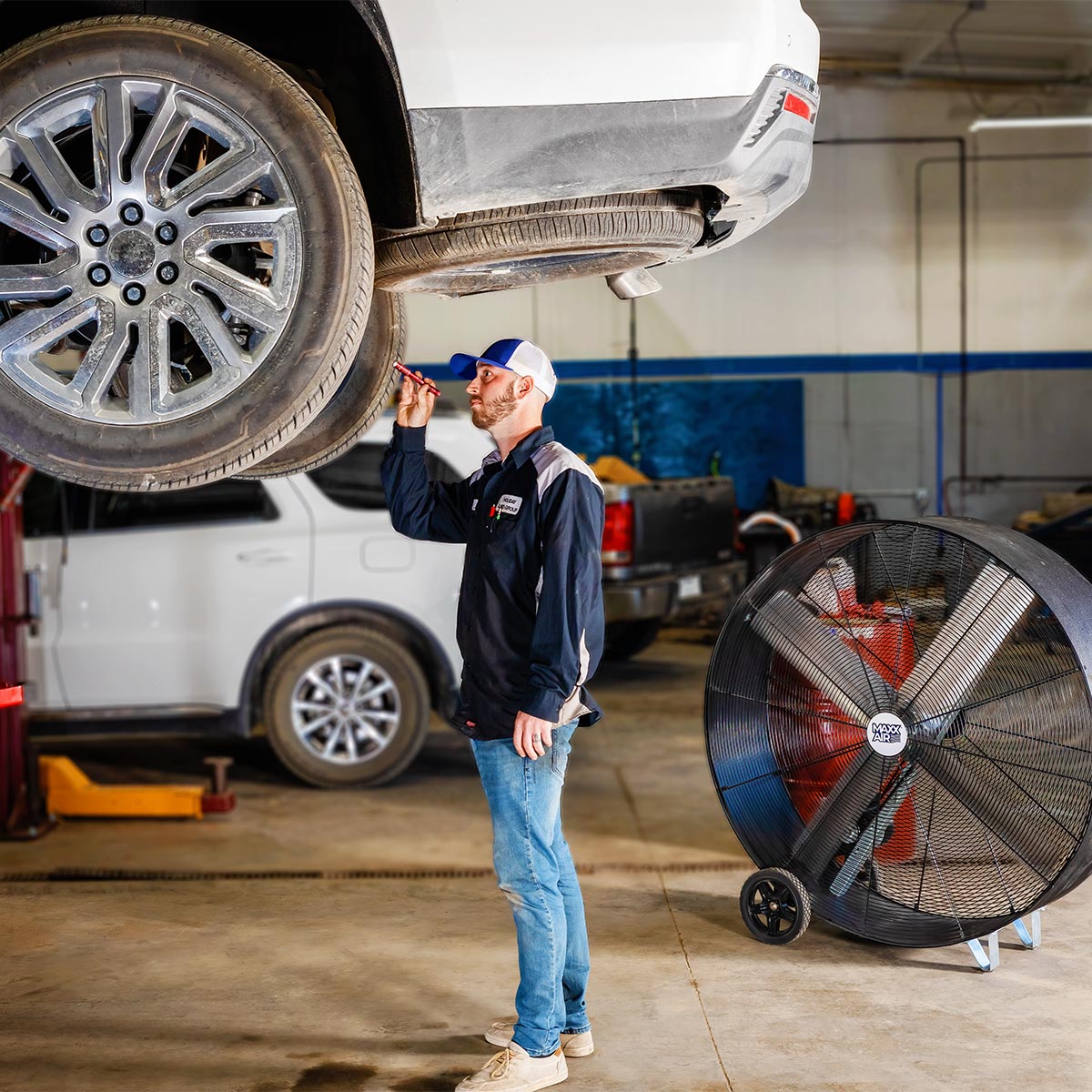 Guaranteed Dent-Free Heavy Duty 48 In. 2-Speed Belt Drive Drum Fan, Pro-FLEX Series